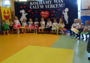 Występ dzieci z okazji Dnia Rodziny.