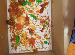 Sensoplastyka "Jesienne obrazy" w grupie "Biedronek"