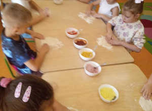 Zajęcia kulinarne "Pszczółki"