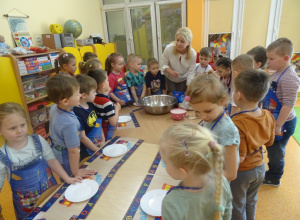 Zajęcia kulinarne w grupie Motylki