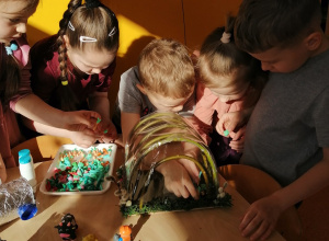 "Skąd się biorą produkty ekologiczne?" projekt w Pszczółkach